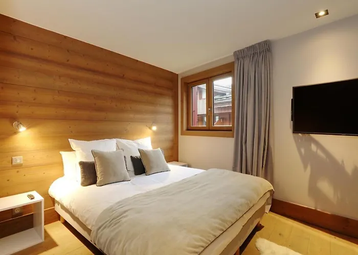 Maison De Village Au Coeur Du Praz Avec Sauna Et Garage - Fr-1-772-4