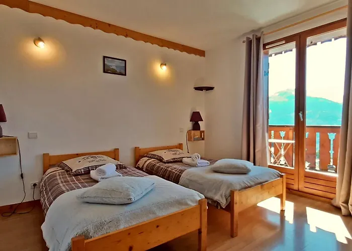Chalet De La Yodine